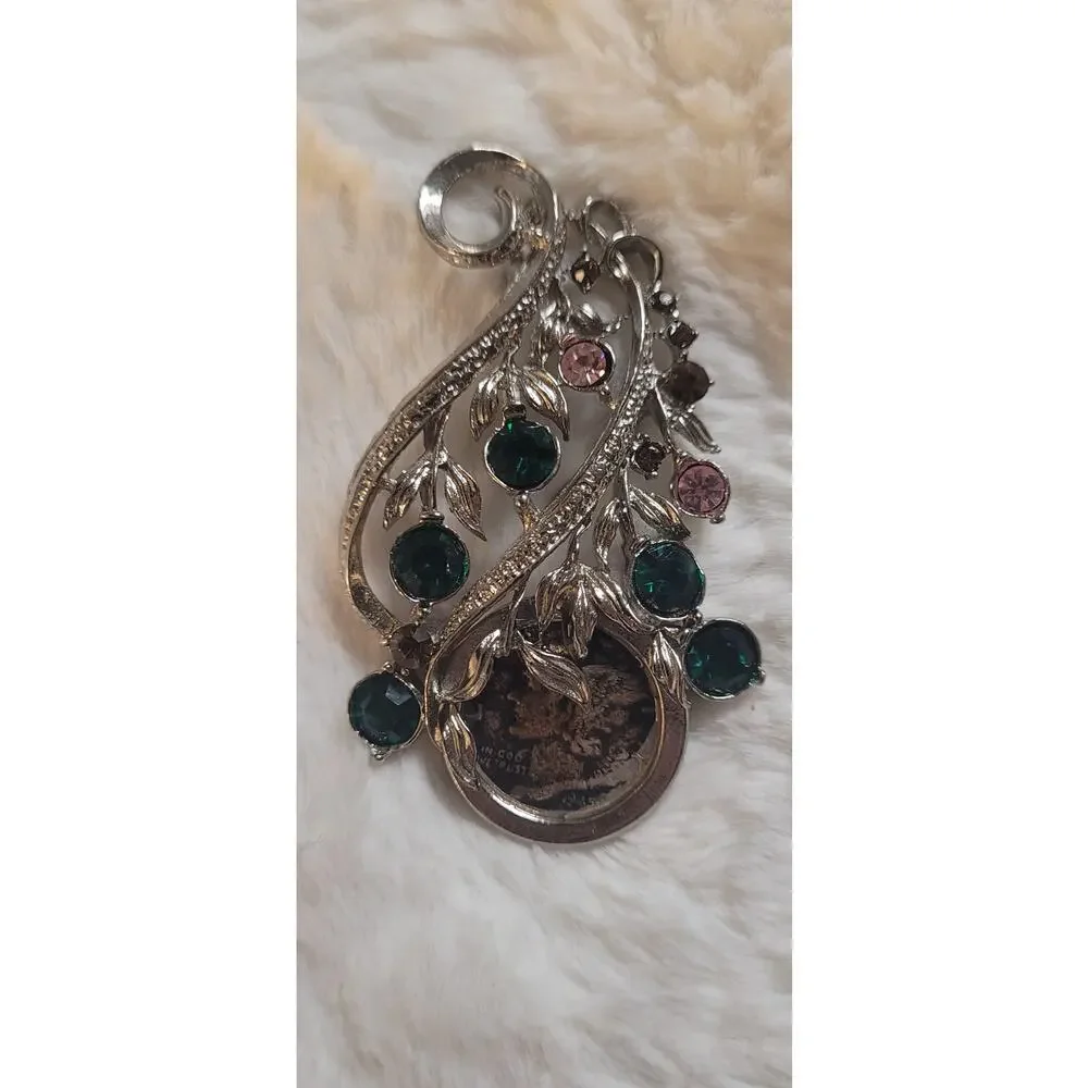 Vintage pin or pendant featuring a genuine 1945 silver Mercury dime